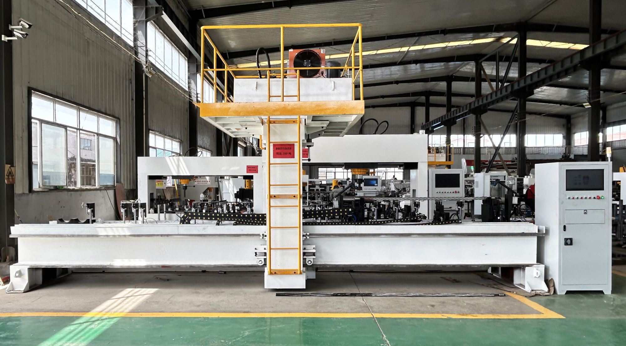 200-ton shaft and bar straightening machine