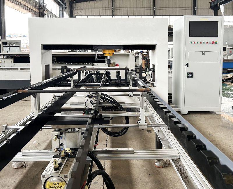 Linear shaft straightening