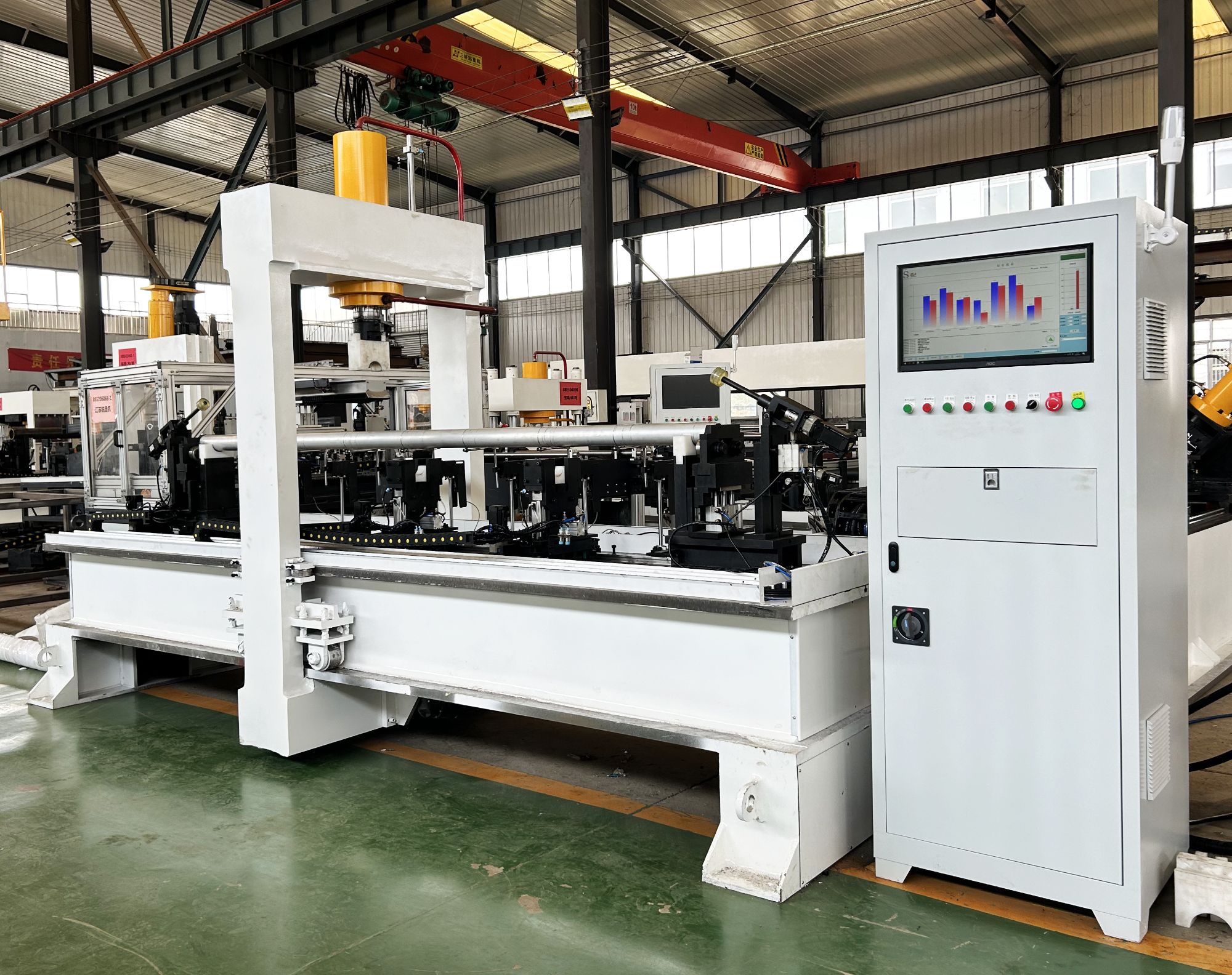 60-ton oil pipe straightening machine