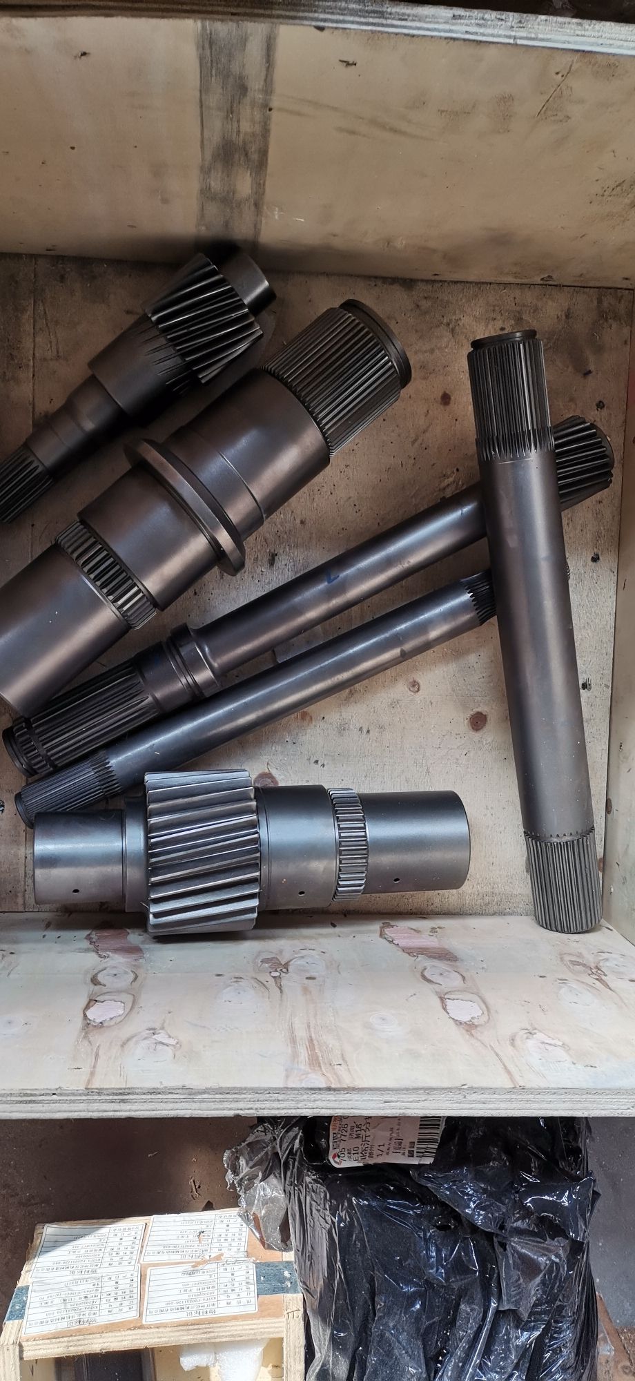 Gear shaft with machined teeth ready for straightening verification