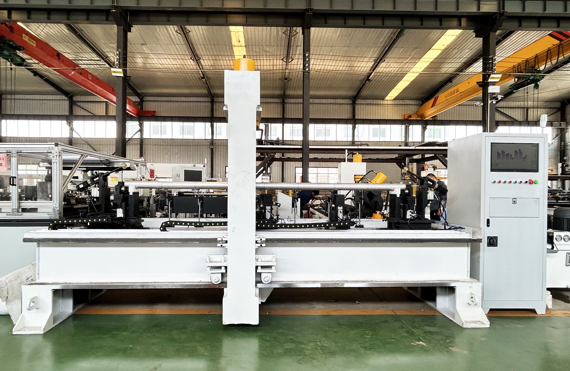 60-ton aluminum tube straightening machine